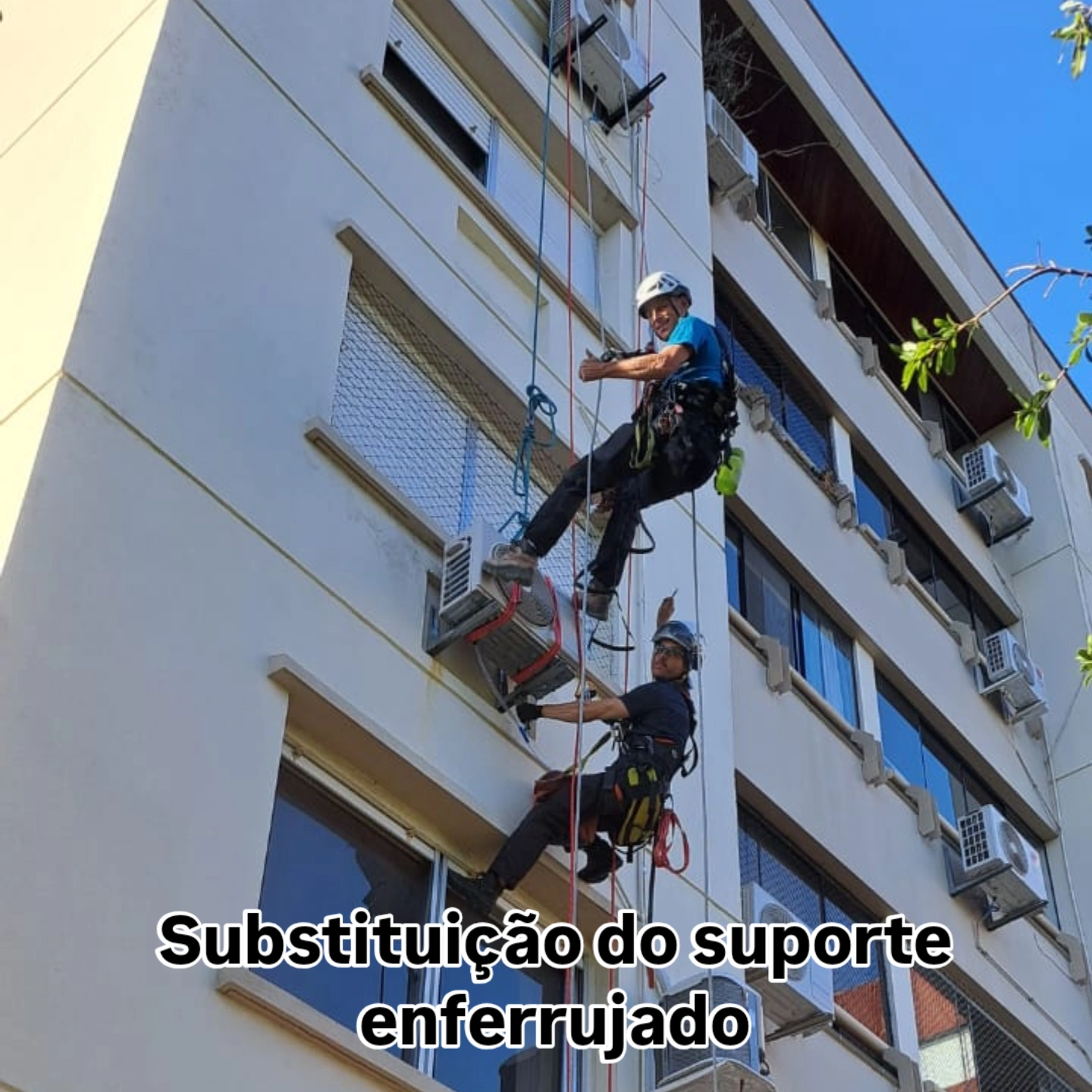 Serviço em fachada predial - Cliente: Solar das Figueiras